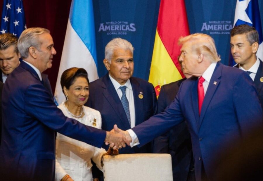 El presidente Luis Abinader  fue uno de doce mandatarios que participaron en la cumbre convocada por  Donald Trump.