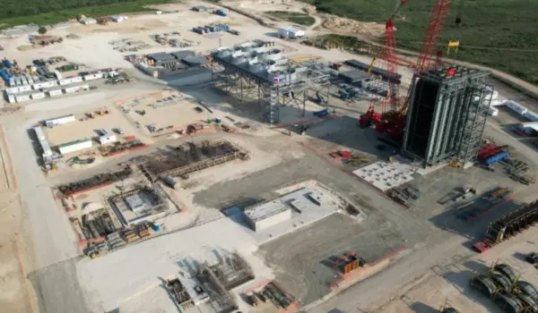 La inversión aproximada para la construcción fue de US$585.5 millones.