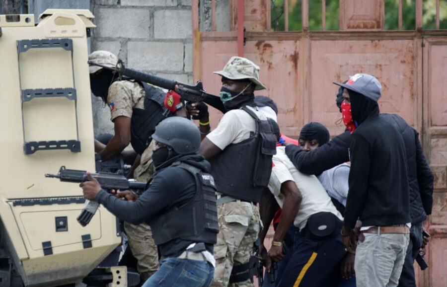 El avance de grupos armados mantiene en zozobra a la población y debilita al Estado.