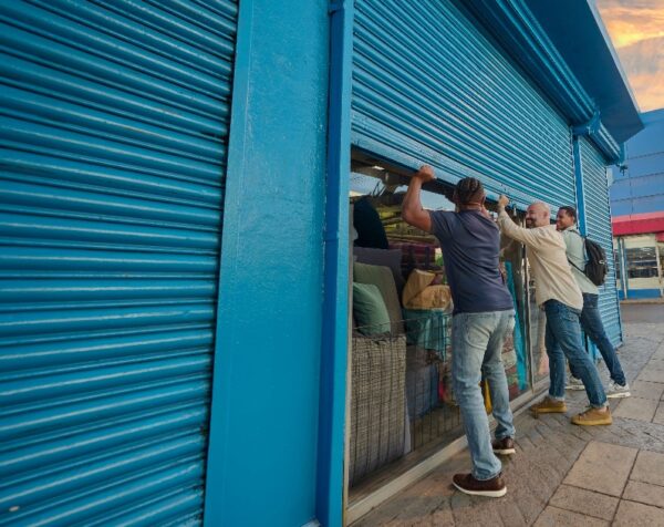 Escena de la campaña “La economía de la bondad”.