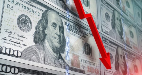 La estabilidad cambiaria favorece el crédito productivo, pero el aumento del petróleo reduce el margen de alivio.