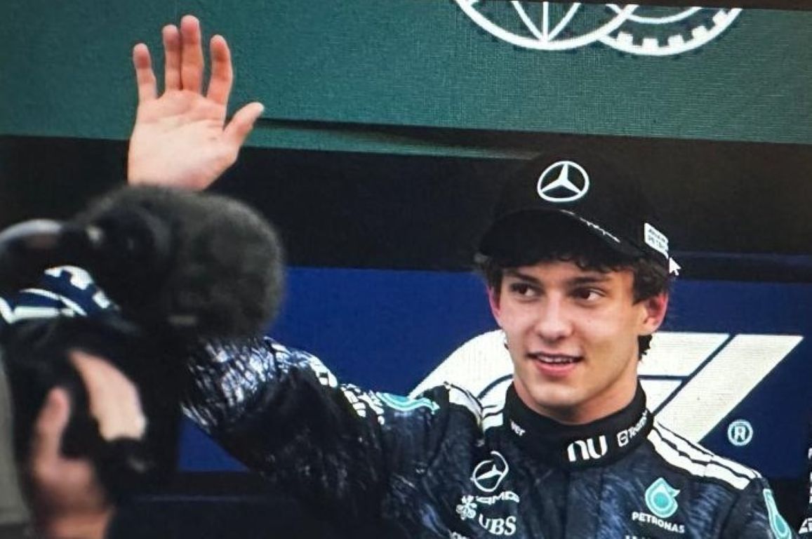 Antonelli y Russell hacen 1-2 para Mercedes en clasificación para GP de Japón