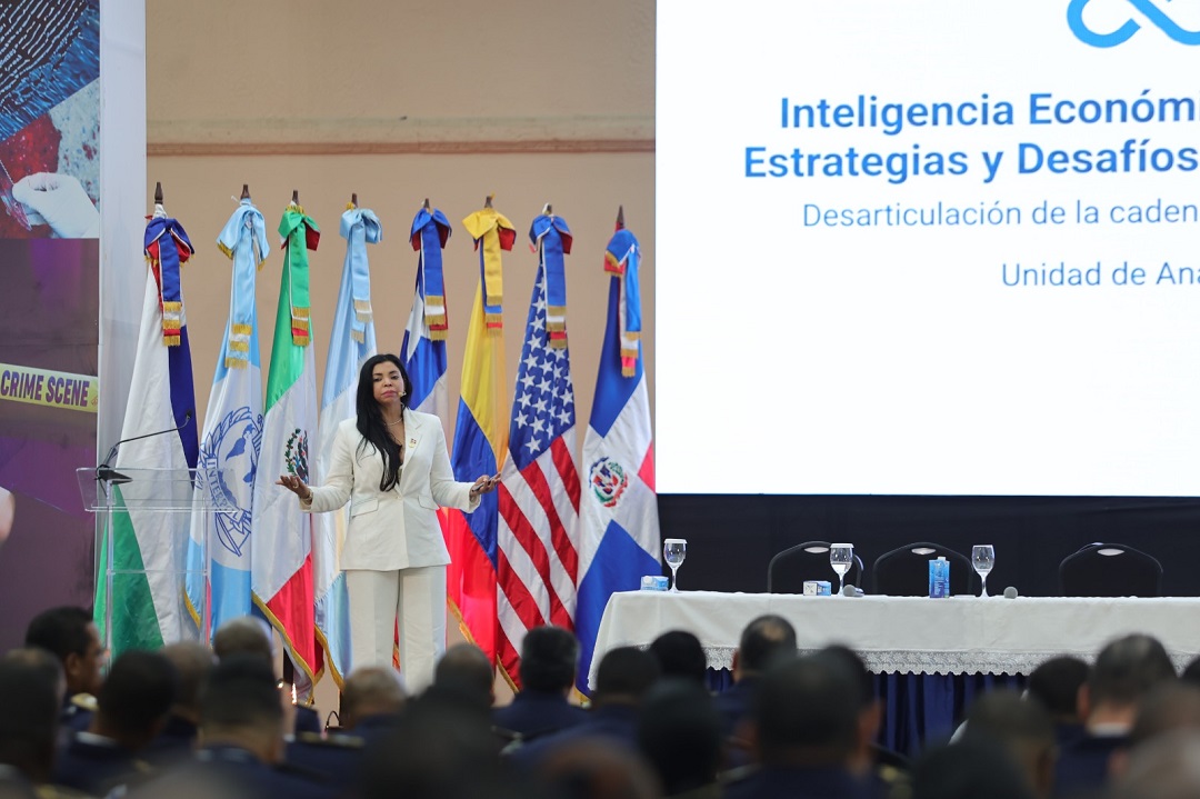 Yeni Berenice Reynoso insta a combatir el delito desde la lógica de la economía del crimen