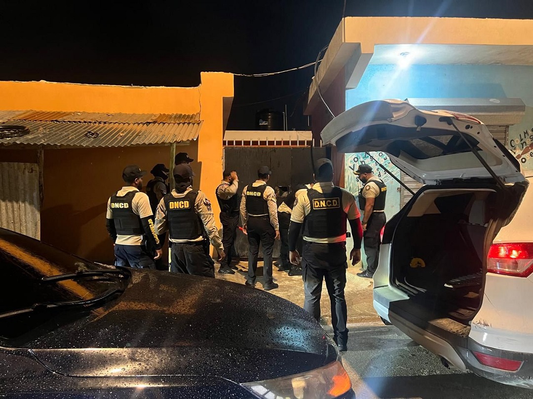 DNCD y Ministerio Público ocupan más de 7,500 gramos de drogas y armas en Higüey