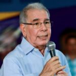 “El Gobierno debe asumir el sacrificio”: Danilo Medina rechaza cargar crisis al pueblo