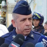 Suspenden agente que lanzó gas pimienta a periodistas en SDE