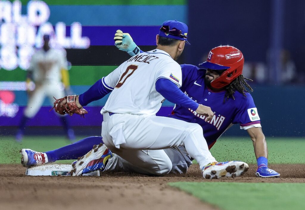  Clásico Mundial-pelota-dominicana 