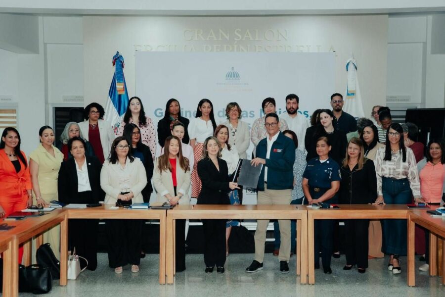 El Gabinete de Mujeres, Adolescentes y Niñas