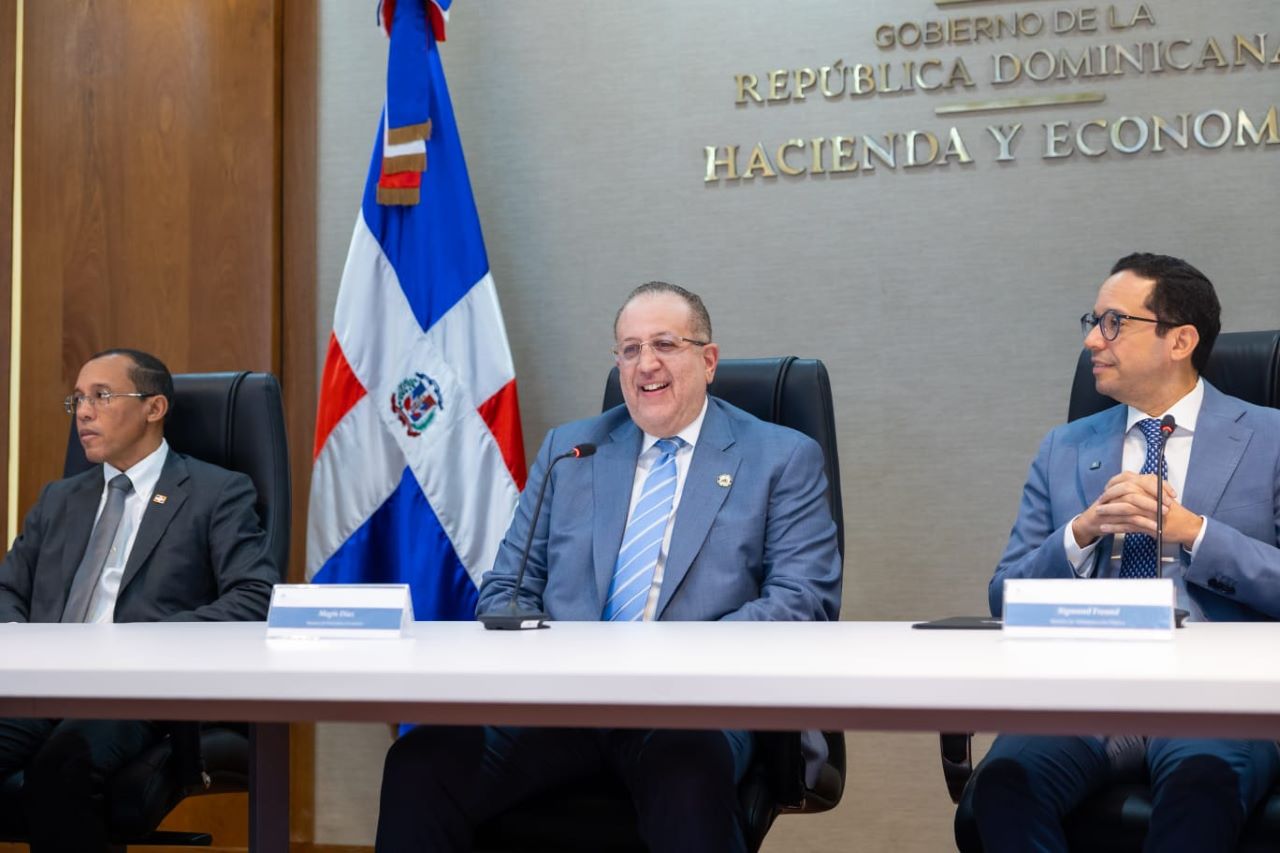 Gobierno dispone implementar firma digital para eficientizar aprobación de órdenes de pago