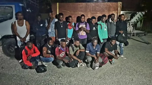 Haitianos detenidos en Navarrete