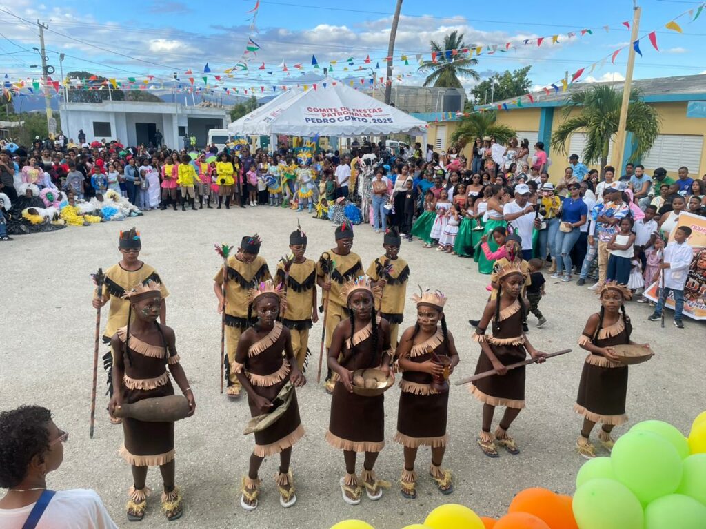 Los Indios de la Sabana resaltaron el origen de la población y ganaron el tercer lugar del carnaval.