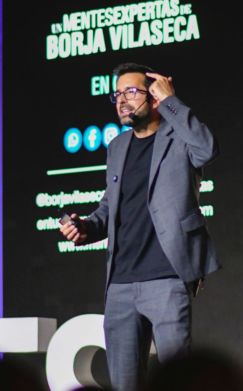 El escritor y conferencista español Borja Vilaseca.