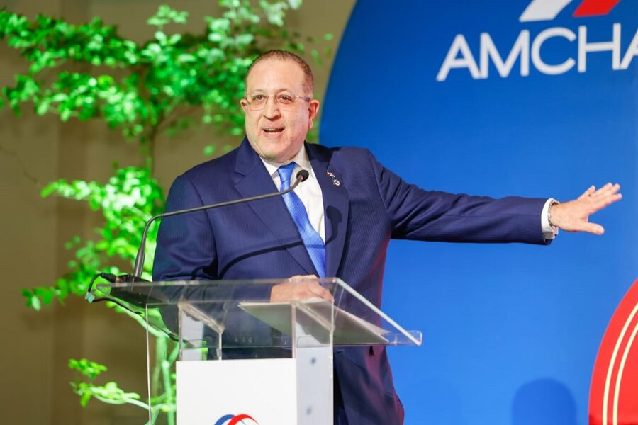 Ministro de Economía, Magín Díaz