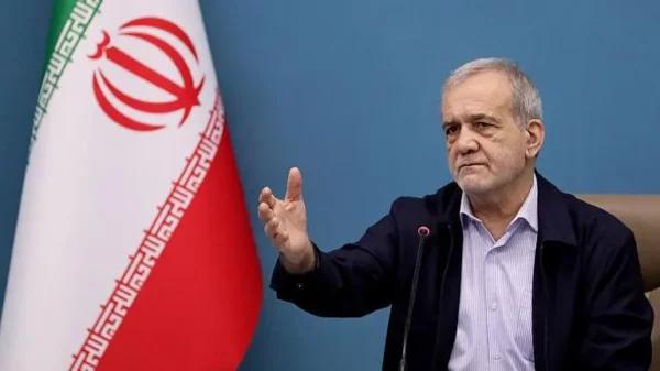 El presidente iraní ha advertido a sus vecinos que sus ataques contra ellos se detendrán siempre y cuando no sigan colaborando con EE.UU.