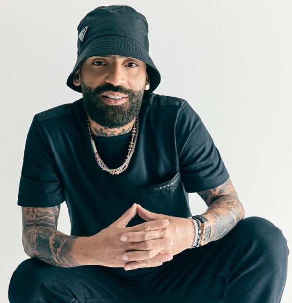 Arcángel hará gira La 8va Maravilla World Tour 20 Aniversario