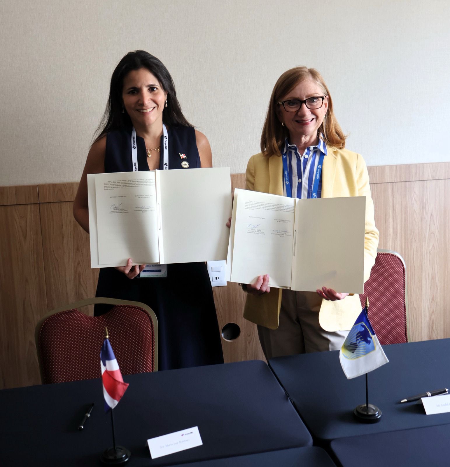 RD y el BID acuerdan alianza estratégica para impulsar el ingreso del país a la OCDE