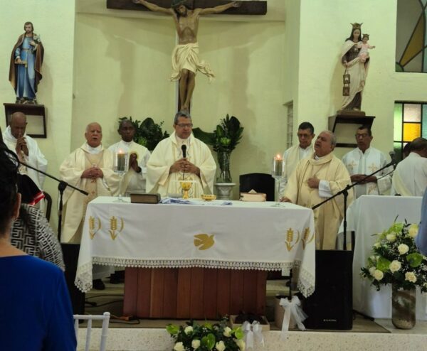 Padre José Luis Hernández,