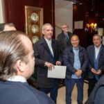 Presidente Abinader llega a París para reunirse con Macron y participar en Foro Global Anticorrupción e Integridad