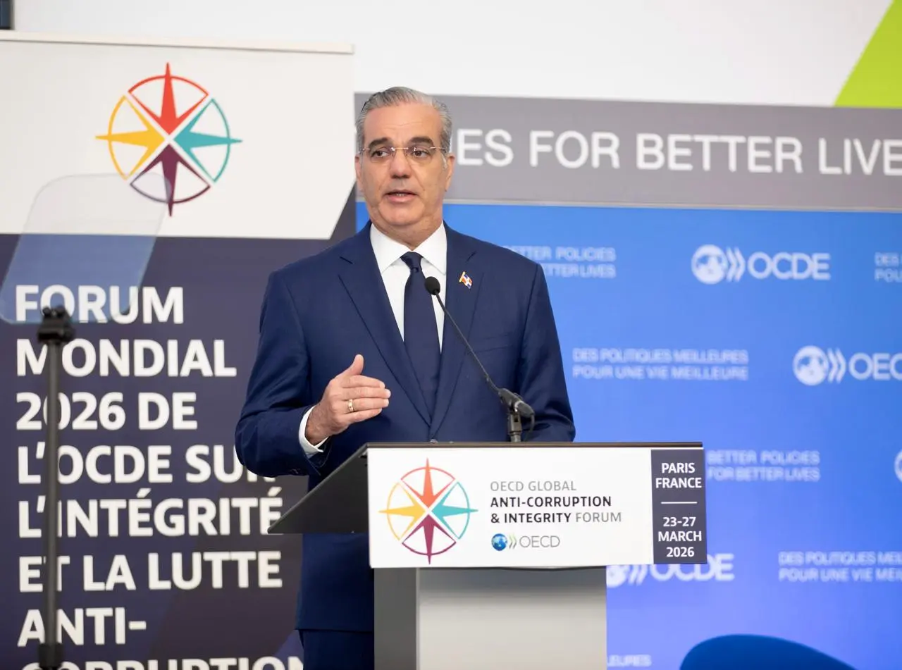 Abinader en París: “La corrupción es un impuesto invisible que frena el desarrollo”