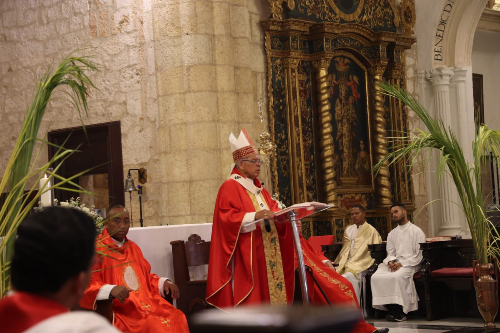 Domingo de Ramos: Iglesia Católica inicia la Semana Santa con procesiones y llamado contra la lucha de poder