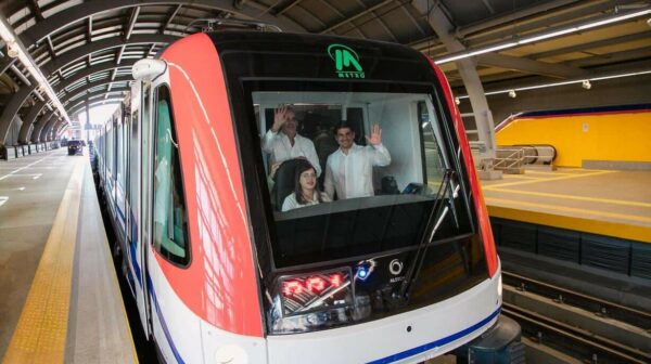 abinader-inaugura-el-metro-de-los-alcarrizos-f10ba41b-focus-0-0-1228-688