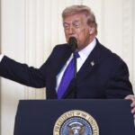 Trump dice que la “gran oleada” de ataques contra Irán no ha ocurrido pero será “pronto"