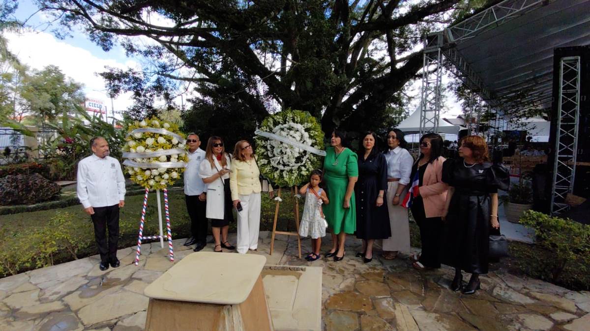 Efemérides Patrias exalta el centenario de la heroína Minerva Mirabal