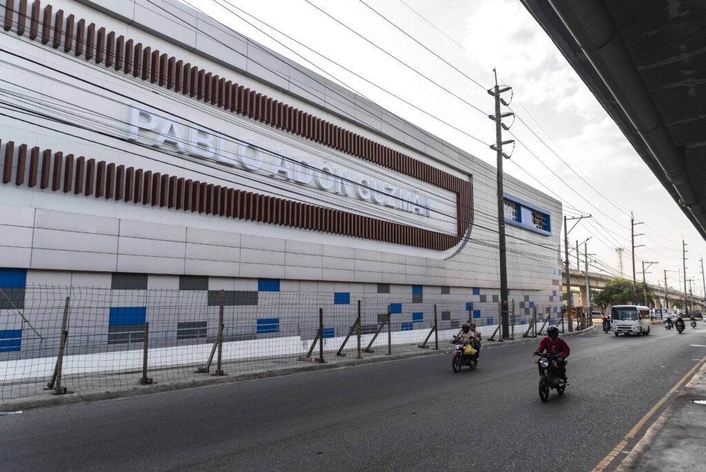 Estación Pablo Adón Guzmán
