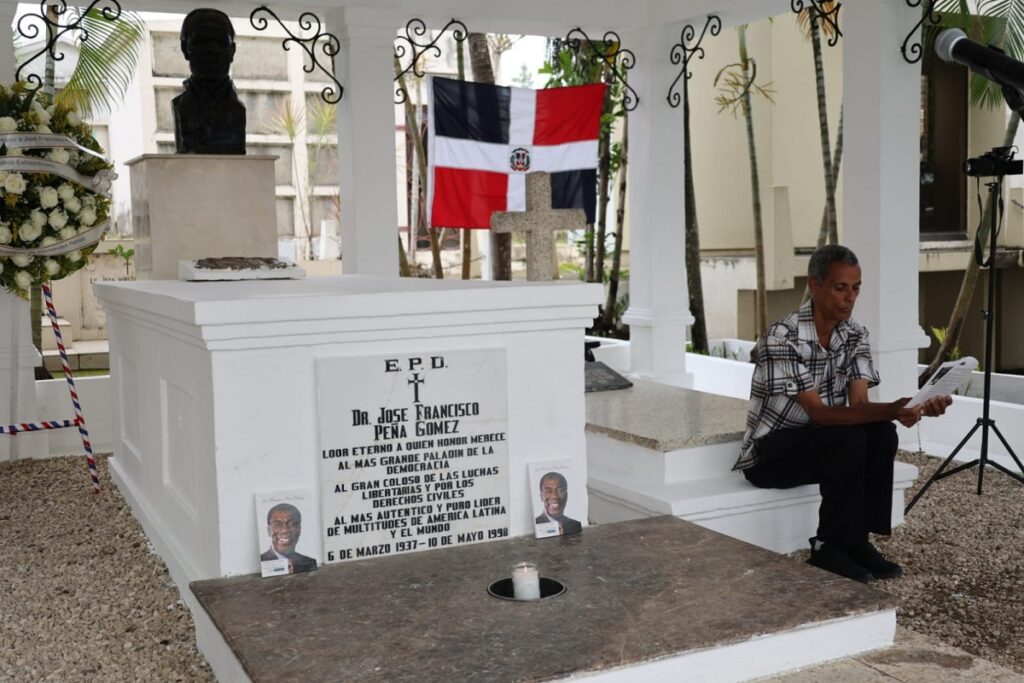 Peña Gómez-aniversario