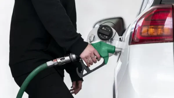 li_gasolinera-operacion-salida-precio-gasolina-diesel-gasoleo