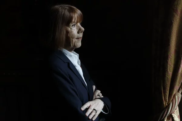 Gisèle Pelicot, símbolo internacional contra la violencia sexual, se encuentra este martes en España para presentar sus memorias, 'Un canto a la vida'.