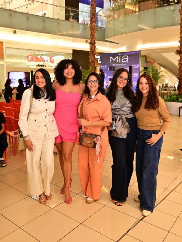 mia cosmetics.jps