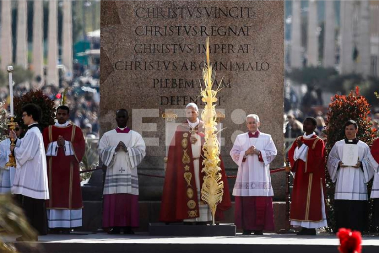 El papa en el Domingo de Ramos: "¡Depongan las armas, recuerden que son hermanos!"