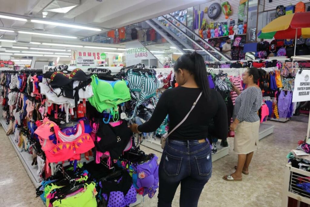 Los colores vibrantes marcaron tendencia. Foto: Alberto Calvo.