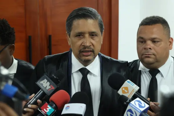 Aurelio Valdez-abogado- Valentín Medrano