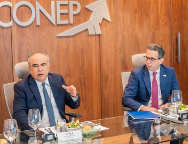 El gasto público debe orientarse hacia áreas prioritarias, indicaron los empresarios.