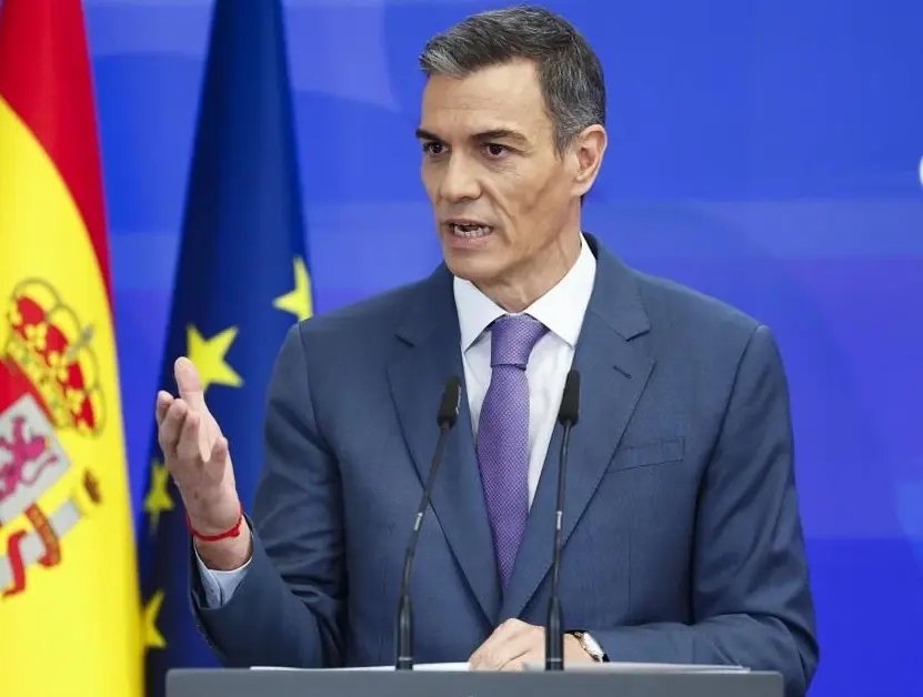 España dice a Venezuela que “no está sola” tras seísmos y mantiene su ayuda