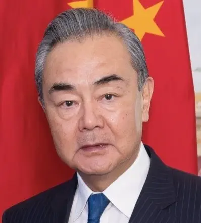 Wang Yi, canciller  chino de visita en Corea del Norte.