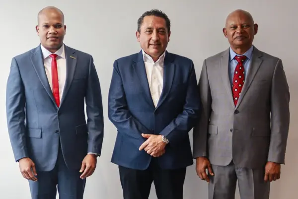 Miguel Otáñez,  Mario Medina  y Óscar Peña.