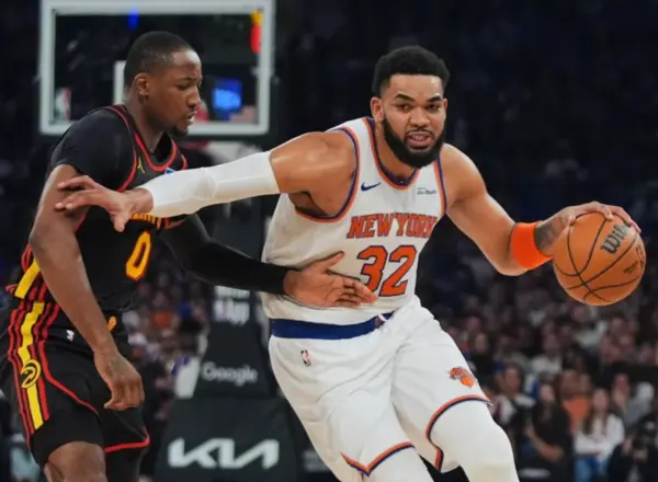 Karl Towns fue clave el pasado sábado en el primer triunfo de los Knicks en los playoffs.