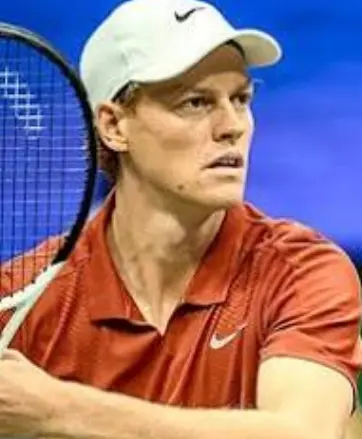 Jannik Sinner ganó sumayor  título  sobre tierra.