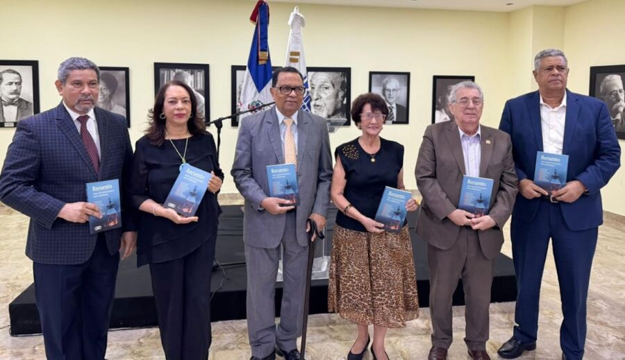 Los escritores Rafael García Romero, Emilia Pereyra, Rafael Peralta Romero, Emelda Ramos,   Ramón Saba y Martín Paulino Gómez.