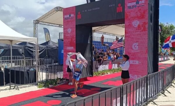 Acción de la competencia el año pasado del Ironman 70.3 en Cap Cana