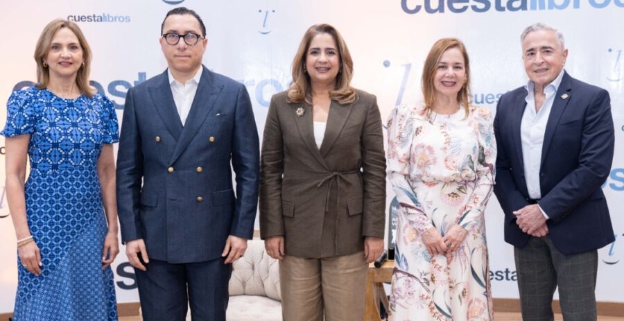 Karina Soufront, Jorge Arbaje, Irlonca Tavárez, María Inés Morán y Alejandro de Gyves.