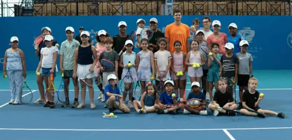 Los pequeños jugadores en el evento.