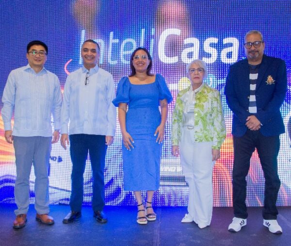 Ejecutivos de la empresa durante el encuentro.