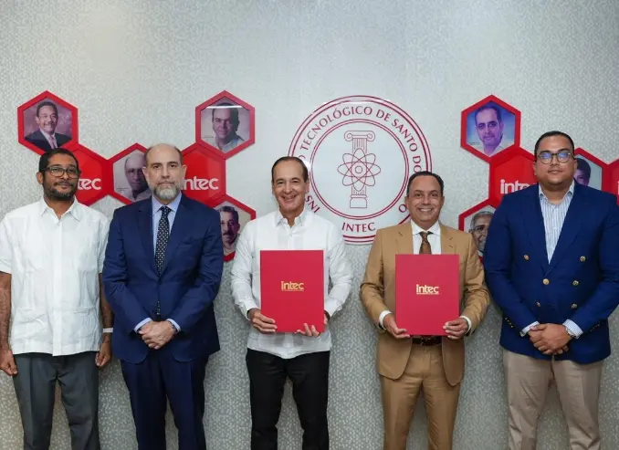Ejecutivos de ambas empresas.