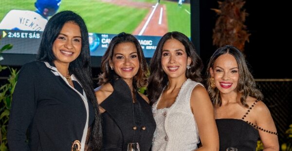 Karen Figueroa, Judith Pantaleón, Naihony Reyes y Biurny Reyes (Maryfit).