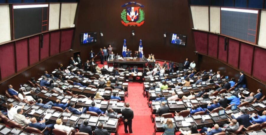 El tema tenía más de un mes en debate en el Congreso Nacional, tras oposición surgida a las candidaturas independientes.