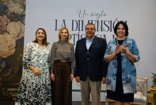 Gladialisa Peralta, Karina Souffront, Manuel Tavárez y Minou Tavárez.